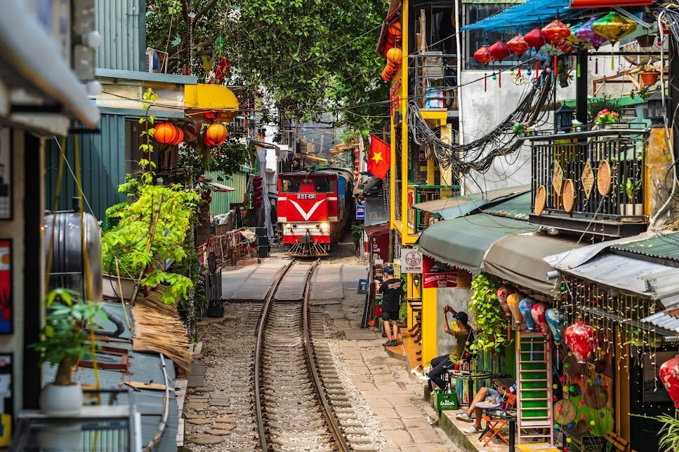 Seize the vibrant spirit of Hanoi Travel